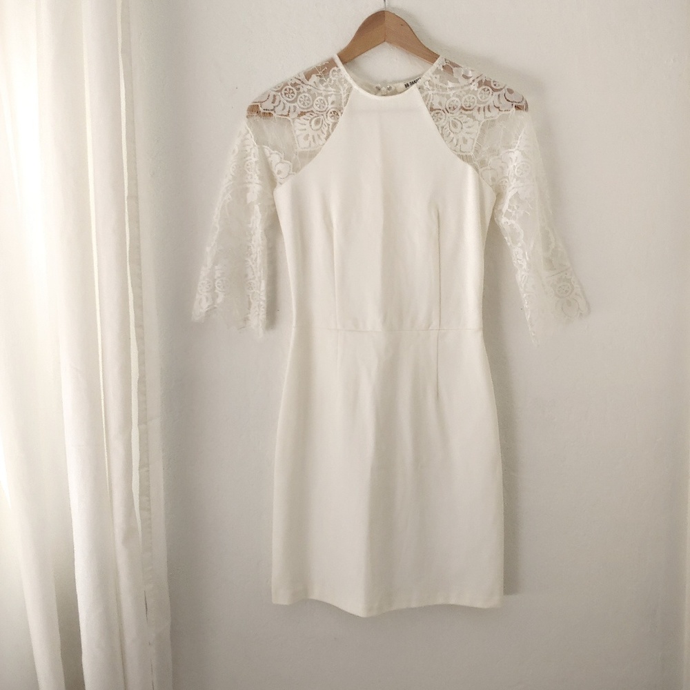 BB Dakota White Lace Fitted Dress XS